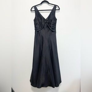 Eliza J Vintage Black Sleeveless V-Neck Bow Front A-Line Evening Prom Dress